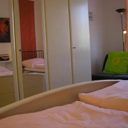 Vacation Up To 10 * Bratislava