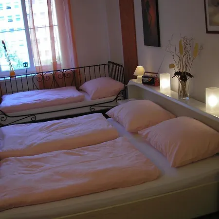 Vacation Up To 10 Apartman Pozsony