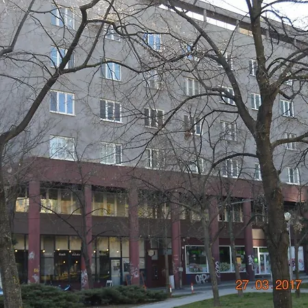Vacation Up To 10 Apartman *